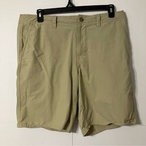 Patagonia Men’s 38 Beige Nylon Stretch Drawstring Lightweight Shorts Pockets